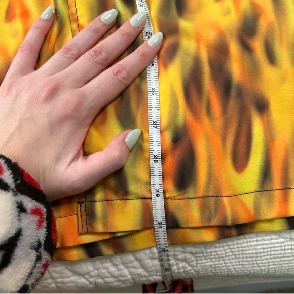 Men’s Large Benny’s Black W/Orange Flames Retro Bowling Shirt - Picture 6 of 8